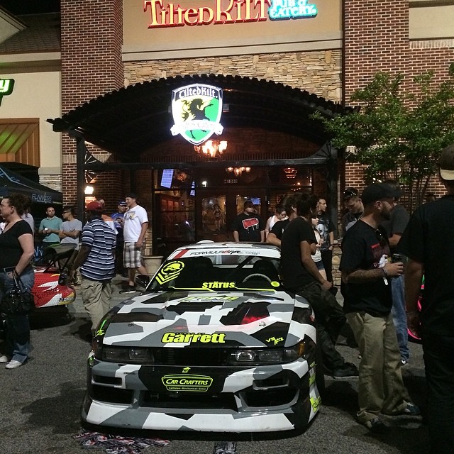 Come hang out at the Tilted Kilt in Buford,GA #formlad #formuladrift #fdatl @eyehate Thanks to @q45_life @240sx_culture for putting this together! Round 2 - Road Atlanta going down this weekend!