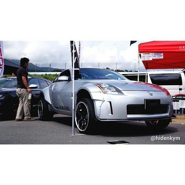 Post a Comment !! 350Z at Stance Nation Japan - Photo by @hidenkym