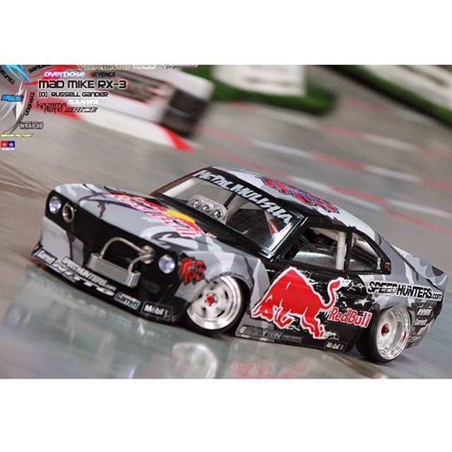 This is the most badass R/C Drifter I have seen on the planet! Attention to detail is off the charts and running RWD set-up, epic work Nelson Tucker #RCDrift #RotangKlan #RX3 #Savanna #hiroshimadriftscreamer #shakotan