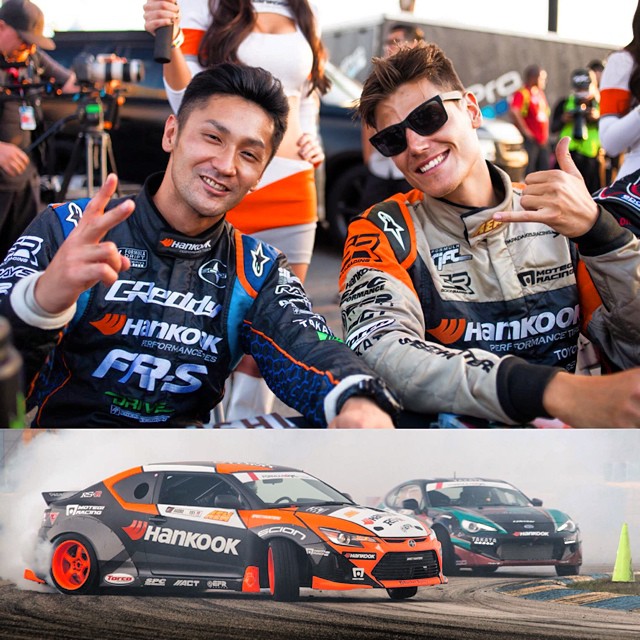 @kengushi and I are doing an autograph session at 3 PM today at Scion's #SEMA booth! Swing by and say hi if you're in Las Vegas. That's booth number #20313 in two hours from now. See ya! #holdstumt