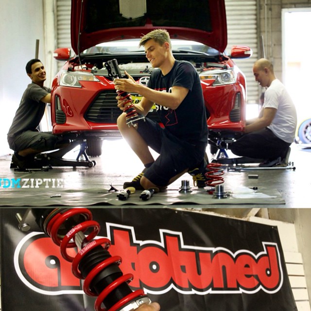Stopped by @young.tea's specialty shop Auto.Tuned on my way to SEMA to have my new RS-R Sports*i coilovers mounted on the tC. It might be one of our little secrets, but RS-R Suspensions coming onboard our race program has been a crucial factor to us finishing stronger in Formula Drift these past two seasons, and trying their shocks on my daily driver was an eye opener! I've honestly never had a car riding this low ride that well. Big ups to @rsrusa for top notch products and to @auto.tuned for such a clean, swift install! (Photo by @jdmzipties)