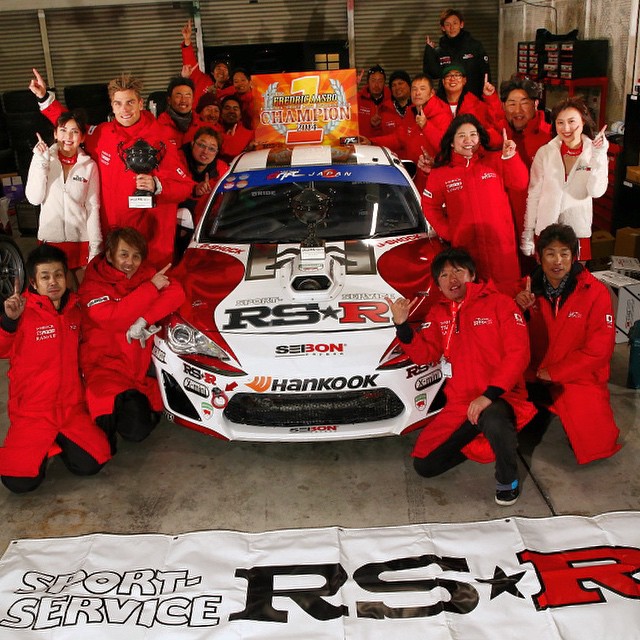 The Team RS-R family! Congrats on the FD Asia Championship Title!!! #Ichiban @rsrusa (Photo by Masuda Kazuhisa)
