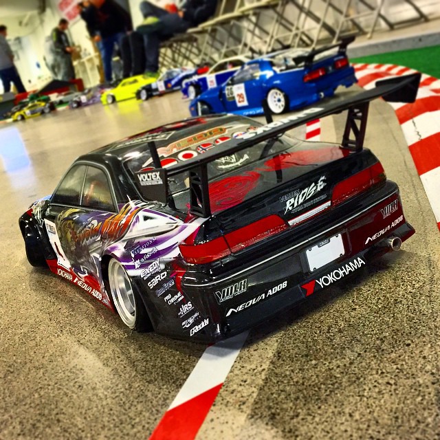 I'm judging the international #rcdrift competition Special Drift in Drammen, Norway this weekend! If you're in the area, swing by for some mindblowing 1:10 scale drifting. Competitors hail from across Europe plus a Japanese delegation. Finals are on Sunday afternoon! #DrammenRCKlubb #HoldStumt