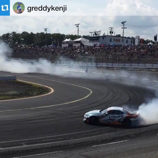 And back in the states, @kengushi was doing his thing at @FormulaD #FDNJ qualifying. 93pts good enough for the top spot. But tomorrow is what it's all about... Tandem battles! Check for the revised schedule. The livestream now starts at 9:15am PST.