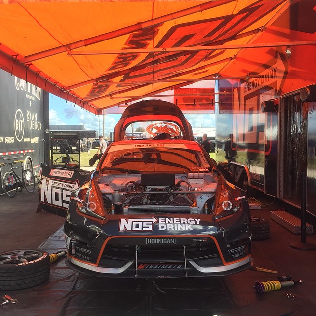 Getting this machine ready to slay some tires out here at @formulad round 3. New track layout for everyone here!