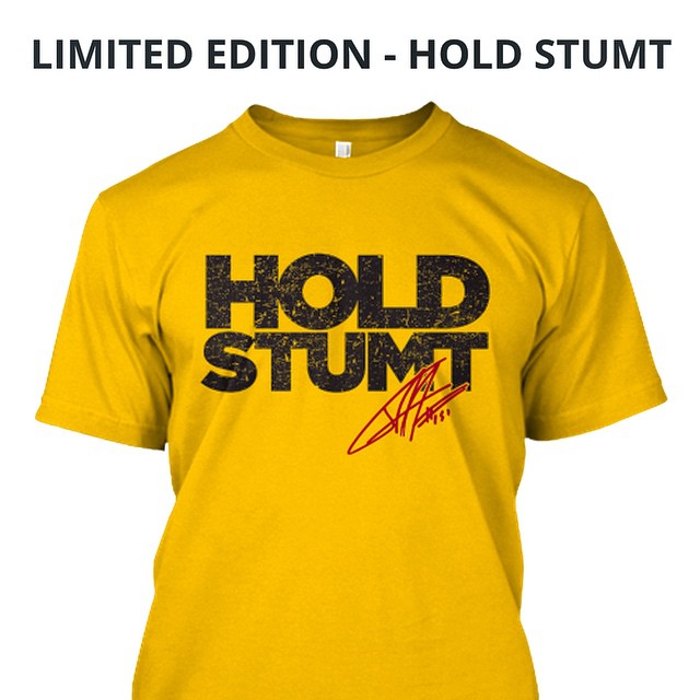 Our new yellow #HoldStumt T-shirts are now available! Digging the color combo. Click the link in my profile to get yours now!