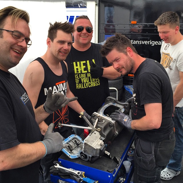 The boys are a little sceptical about my mechanical sympathy... Good times, though! #UndergroundGarage @gatebil_official