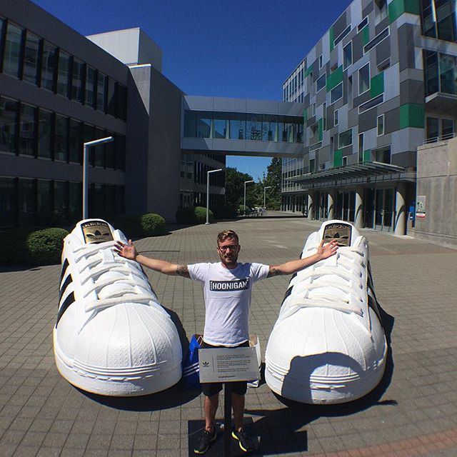 Big thanks to @adidasmotorsport @adidas @adidassnowboarding for hooking it up today at the employee store and showing me around the headquarters campus. Been having a blast enjoying my time in the PNW. #adidasmotorsport @olloclip #imagesspeaklouder