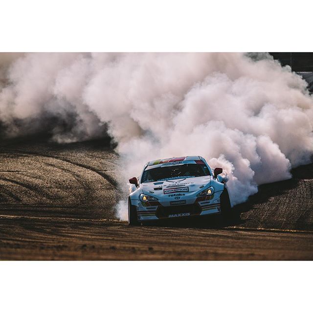 One awesome shot from @yaer_productions at @formulad Wall Speedway. @namelessperformance really had our car dialed on the @bcracingna coilovers. #YAER #smokescreen #RT411