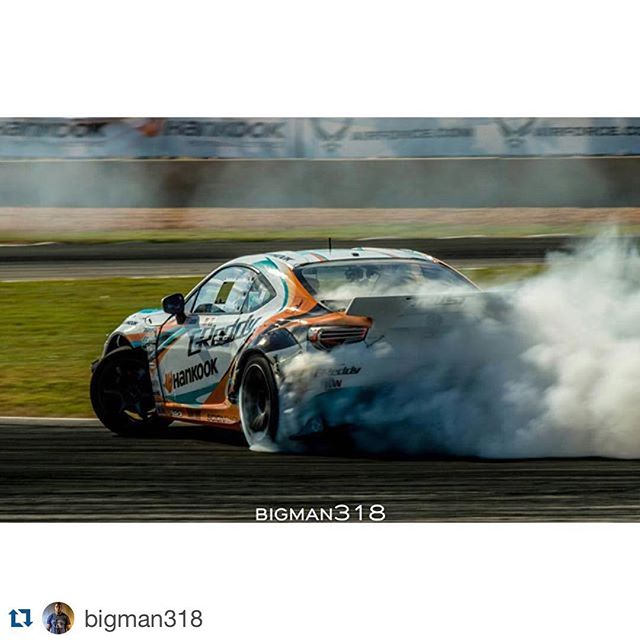 Great shot from #FormulaD Atlanta. Next week we will be in Texas for rd6, #FDTX . . . #repost @bigman318 #throwback #tbt #fdatlanta #formuladrift #roadtoatlanta #hankookracing #greddyracing #scionracing #takataracing #driver #raysengineering #rocketbunny