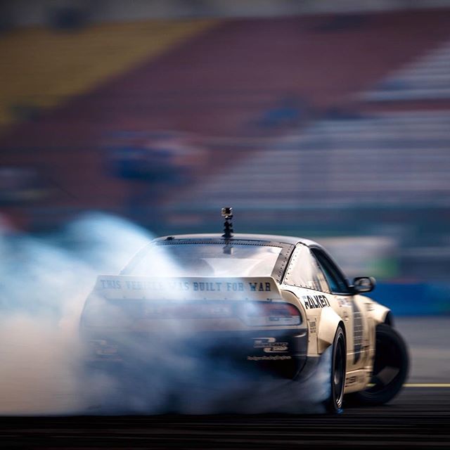 Smoke machine @coffmanracing | Photo by @larry_chen_foto #formulad #formuladrift