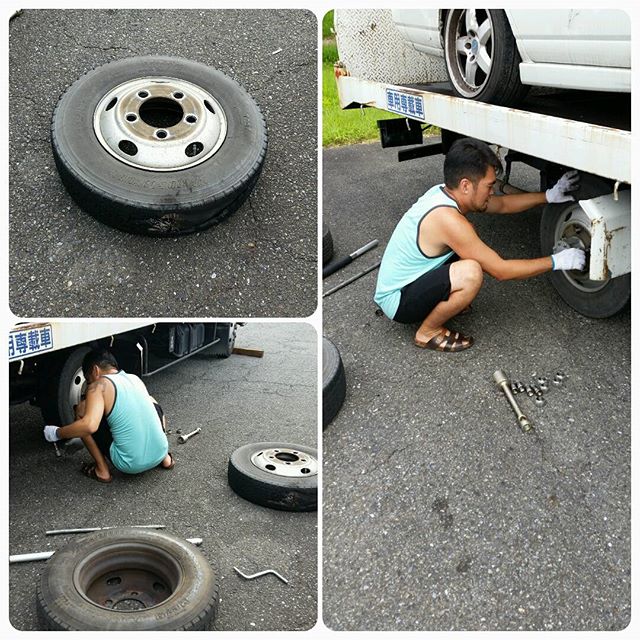 Trying to catch the 2nd half of #ebisucircuit #driftmatsuri already late but the #blowout pushed me back some more, my hardcore #jsquat came in handy #thisishowunumber2insomecountries #エビスサーキット #夏祭り 後半のみ参加、遅れてるのに積載車のタイヤバースト、こういう時タコ座りが役にたつね　 #タイヤ交換 #ウンコポーズ