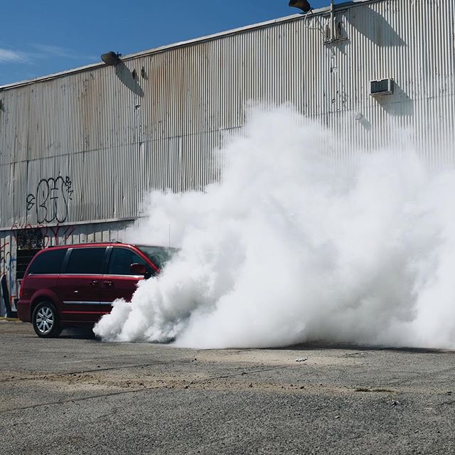 Another angle of how not to do a burnout in moms minivan by  @bernooo. Hit the link in my profile to see me in this grocery getter. @donutmedia @thehoonigans