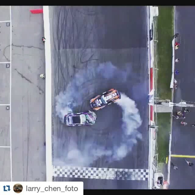 Hope the audience had as much fun as we did at #fdcanada awsome crowd and definately alot of hidden talent here in canada, heres @deankarnage and i at the drivers intro and shot by @larry_chen_foto steering issues still chasing us, on top of that hitting the wall before qualify, definately was a rough weekend but had tons of fun, thanks for having us, hope to b back again, thanks to the fans, sponsors, crew #teamachilles 見に来てくれた方々自分達が楽しんだくらい楽しめましたか?カナダ人選手も観客も最高でした、まだまだスカイラインちゃんの調子は悪いし予選前にぶつけるし、結構散々な結果だけど楽しめたのでよかったかな?また来年もこれたらいいなー