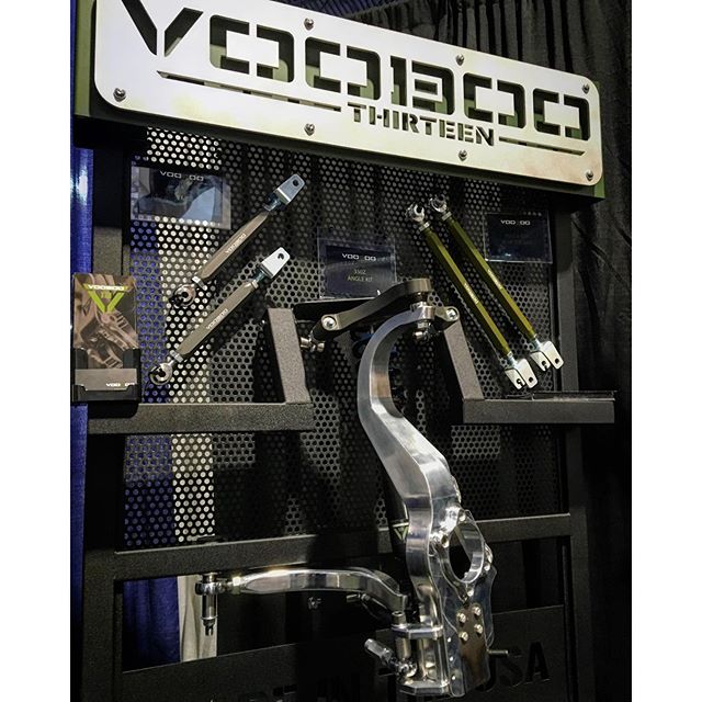 The all new @voodoo13usa 350Z angle lot is on display at their SEMA booth! This kit is going to change the game for 350Z drivers world wide as it completely replaces the front suspension giving maximum adjustability and incredible angle without sacrificing steering feel.