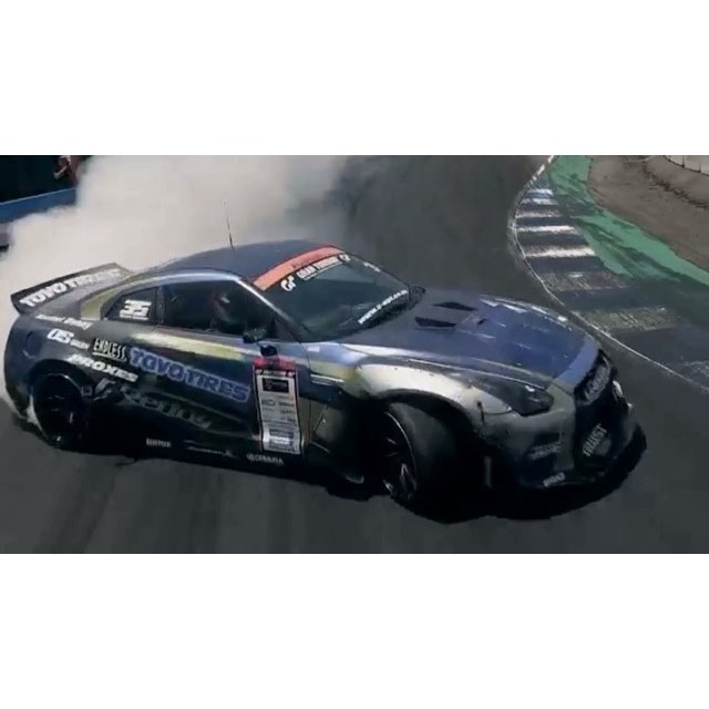 Excerpt from the video, giving SpeedHunter editors a drift lesson at Ebisu, in the GReddy 35RX SpecD GT-R