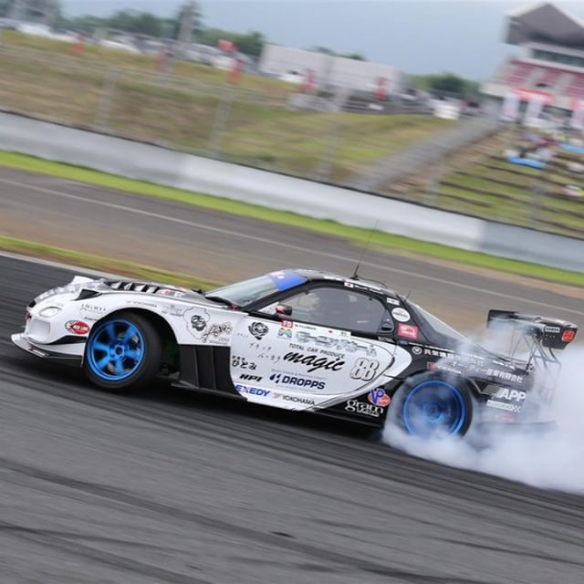 Formula Drift Japan 2015 Season shot