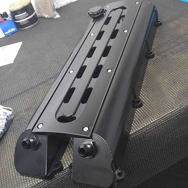 Powder coated v2 valve cover is ready to be shipped. Another one to clean and assemble.