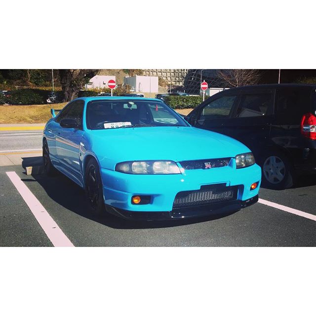 That color !!! First R33 I have seen this color. Looks nice