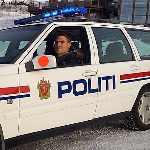 License and registration, please! Big contrasts on the set, from to your typical norwegian cop car... Good times! @borning_film