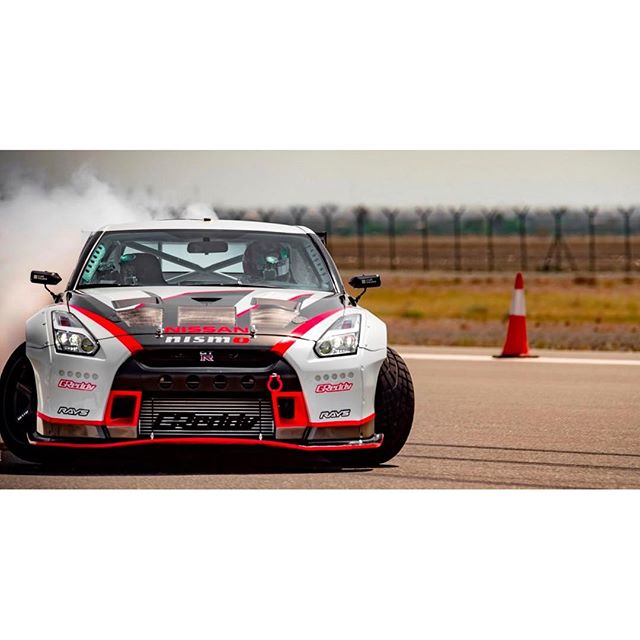 Masato Kawabata sets the record for the fastest controlled drift with a 190mph, 30 degree slide at Fujairah International Airport in the UAE in @trust.greddy prepared Nismo GT-R