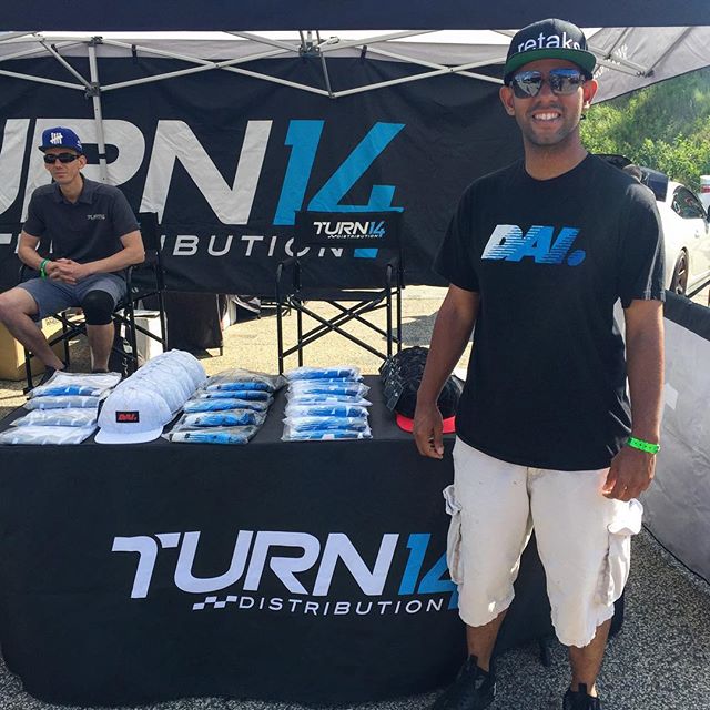 Stop by the autograph session later today and also the @turn14 booth for @__dai__ gear |