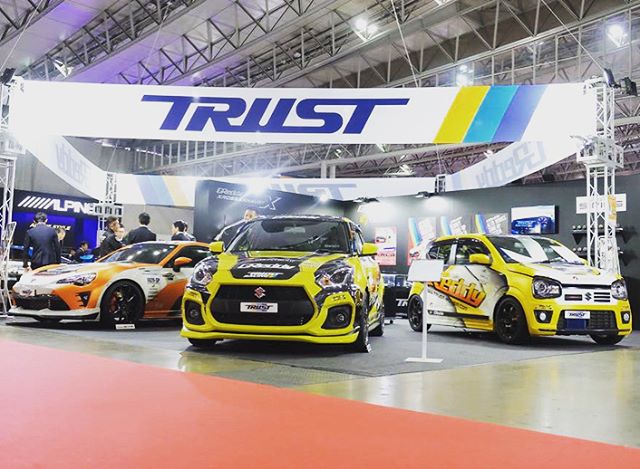 Coming up on the third and final day the 2018 @tokyo_autosalon @TRUST.GReddy booth.  Let’s take another quick look at the cars in the booth.  GReddy #Kouki86, GReddy #SwiftSport, GReddy #AltoWorks, GReddy Twin T88-38GK and GReddy