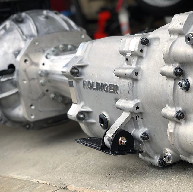 Our @holinger_engineering bolted on to the 2jz and ready to be put in the bay.