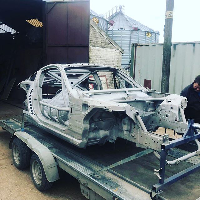 It’s fresh out the shed after blasting and now on it’s way for paint. 




@obpmotorsport  @goodridgeltd  @aet_turbos  @aetmotorsport  @turbosmarthq @xtremeclutch @paint_tec_refinishing @sparco_official  @gsmperformance  @_wisefab_  @yellowspeedracing  @epracing_ltd  @apwengineering @pipercrossairfilters @sfs_performance_hoses @ebcbrakesofficial  @fiveoracing  @fiveomotorsport