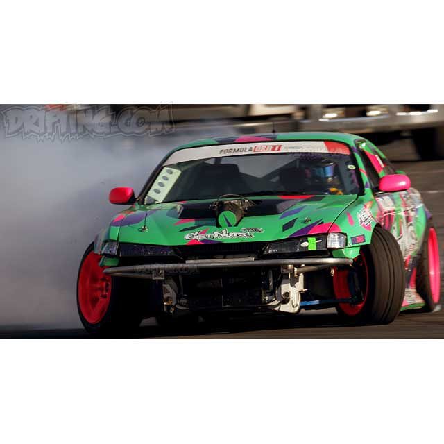 @alechohnadell High-Res Link http://drifting.com/images/formulad-irwindale-2015-16.jpg