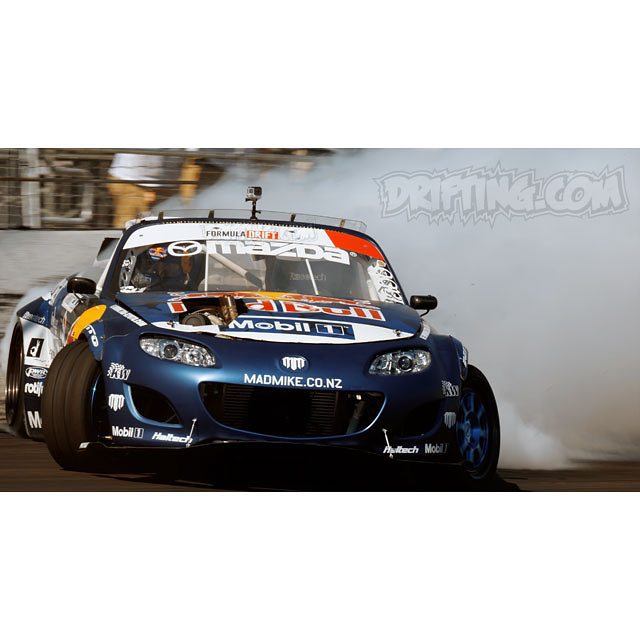 @MadMike_Drift at 2015 Formula Drift  Irwindale