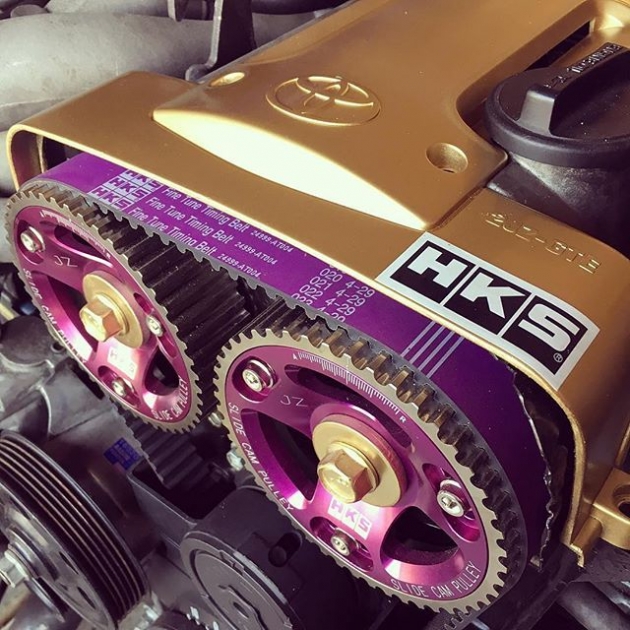 HKS Adjustable Cam Gears + HKS Timing Belt + a 2JZGTE. Not a bad way to