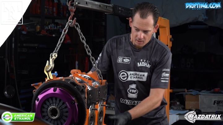 FD3S RX7 Engine Install - Rotary Tech Tips by Kyle Mohan @kylemohanracing / Video by @DRIFTINGCOM