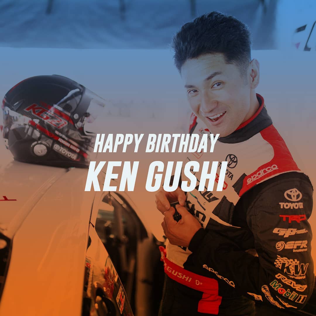 Find someone who can drift and look at you in the eyes like @kengushi! 
Happy Birthday, Ken!