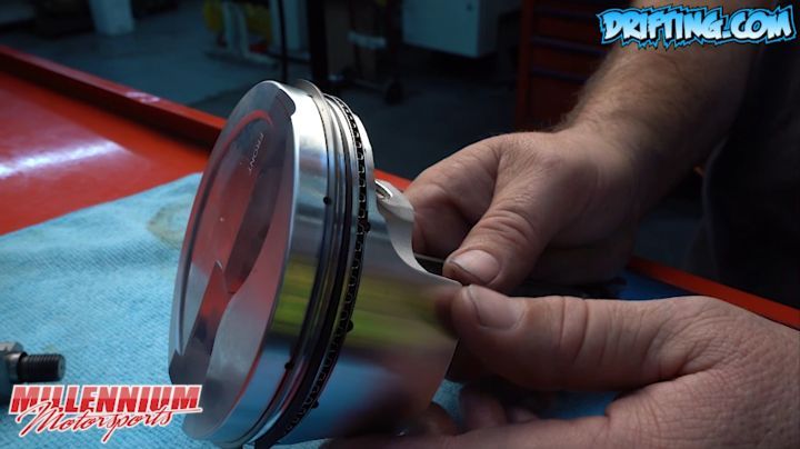 Piston Ring Orientation - Engine Machining / Assembly by

@millennium_motorsports Video by @Driftingcom