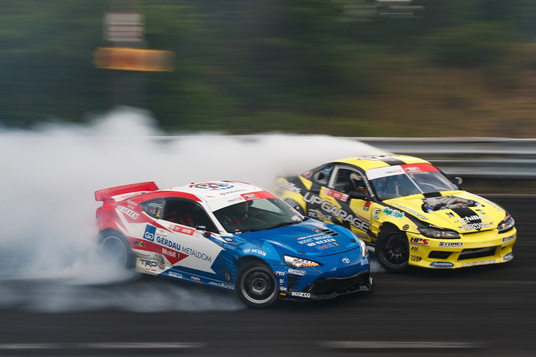 All corners of the world
@JCastroRacing | @NexenTireUSA 🇩🇴vs. @Kazuya_Taguchi | @AchillesTire  FD 2019 | @BlackMagicShine
We'll see you at @PermatexUSA RD5: Throwdown presented by @autozone in Monroe, WA. July 19-20! Tickets: (link in bio)