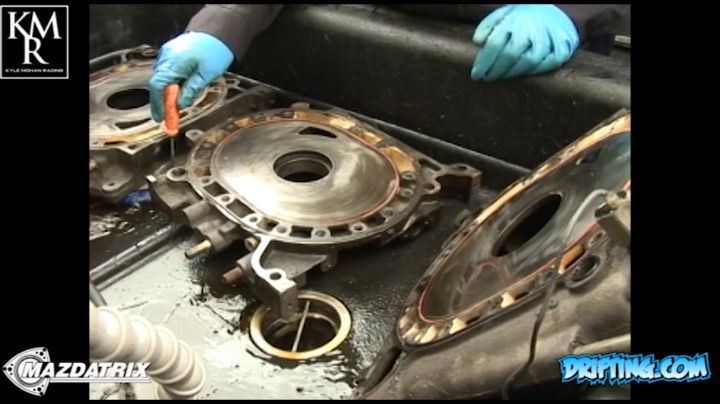 13B Rotary Engine Rebuild with Kyle Mohan @kylemohanracing  at @mazdatrixofficial (2008 @DRIFTINGCOM Video)  Cleaning Preview 
#fc 