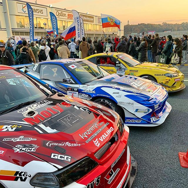 Colourful finish to the 2019 @fia_drifting_cup at Tsukuba Circuit.