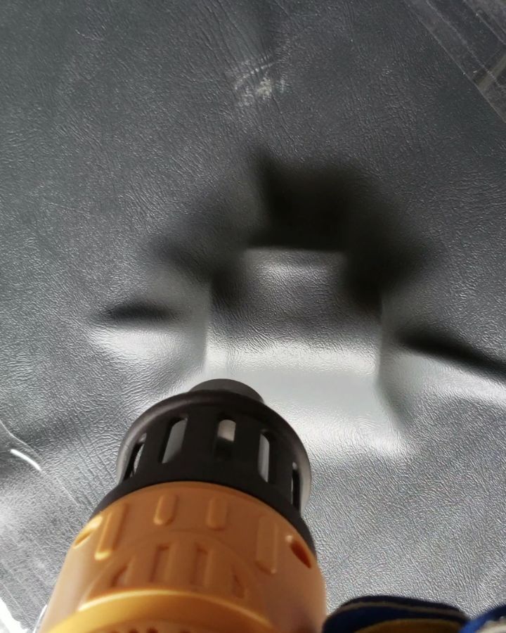 Testing Vacuum Forming Vinyl, this is a rushed setup , next test will