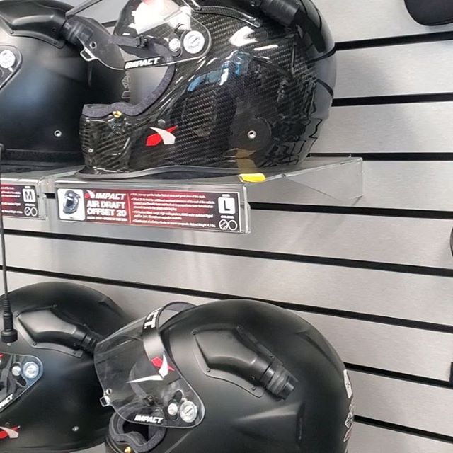 Picking out a new helmet with @pciraceradios 
couldn't make up my mind so flipped a quarter.  New helmet 2020.  Looks like @wraplegends will need to put some color on it. 
@formulad