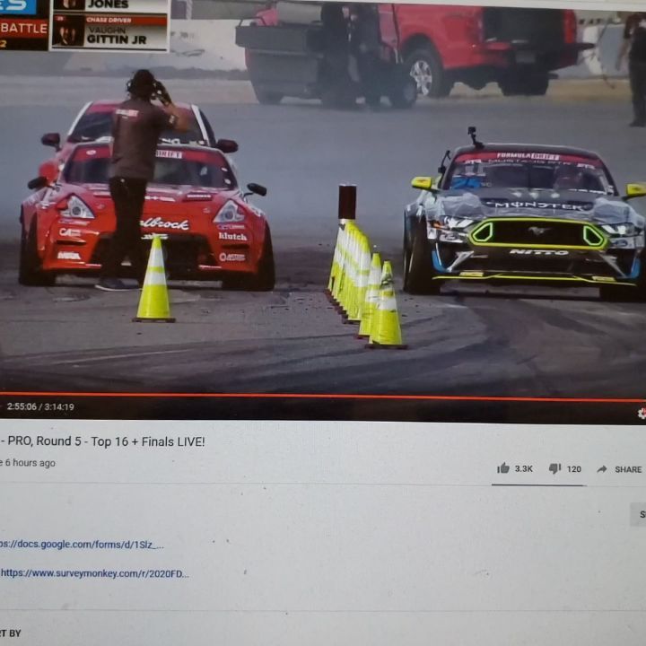 @jeffjonesracing Starting in 3rd Gear!