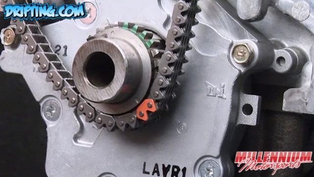 Rotating the Crank to Align the Timing Chain on 350Z VQ35DE Engine