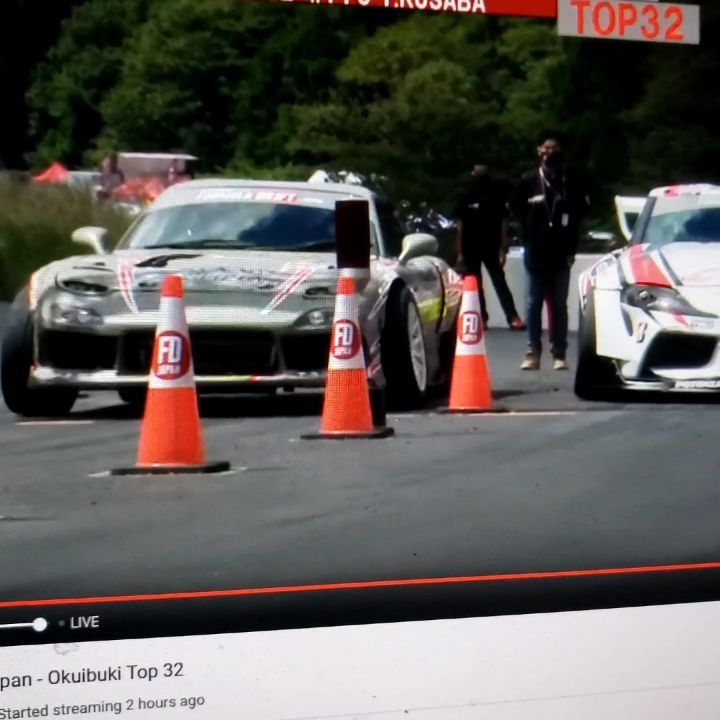 RX7 VS Supra at 2021 Formula Drift Japan -  Okuibuki