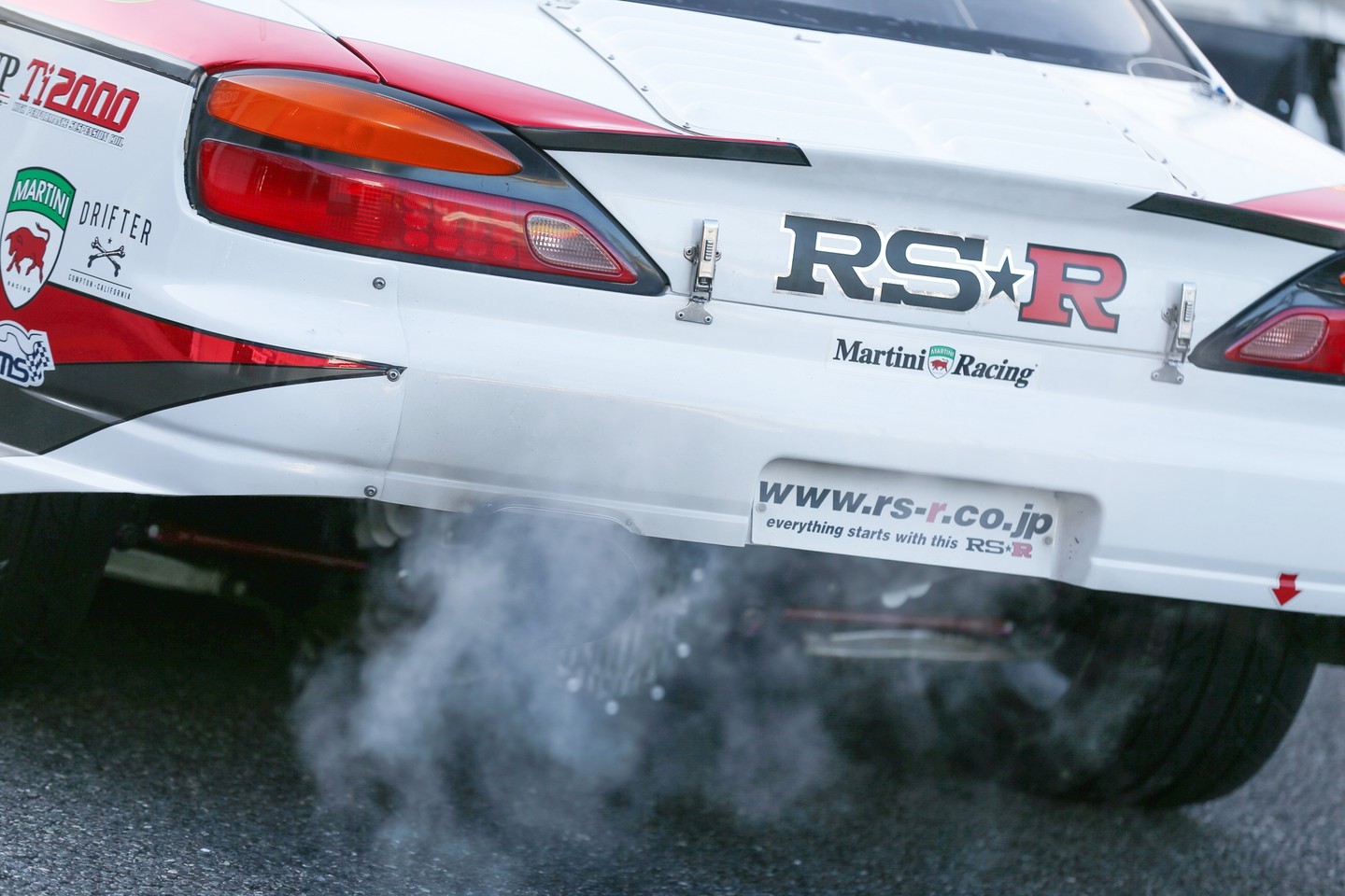 Get Ready for Thrills: Formula DRIFT Japan vs USA drivers, a drifting showdown like no other at @RSRUSA Drift Festival. 

TUNE IN LIVE on 11.22.23 at 6:00 PST!