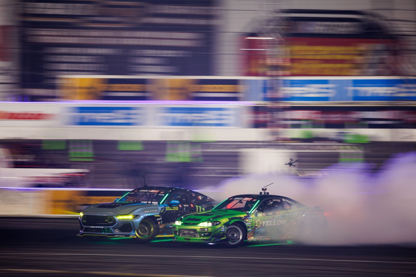 Caution: Slide Area ️

@VaughnGittinJr | @FordPerformance vs @ForrestWang808