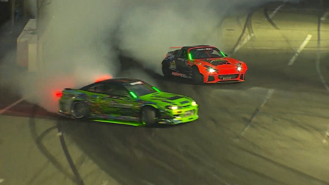 Super DRIFT battle between @ForrestWang808 & @KyleMohanRacing