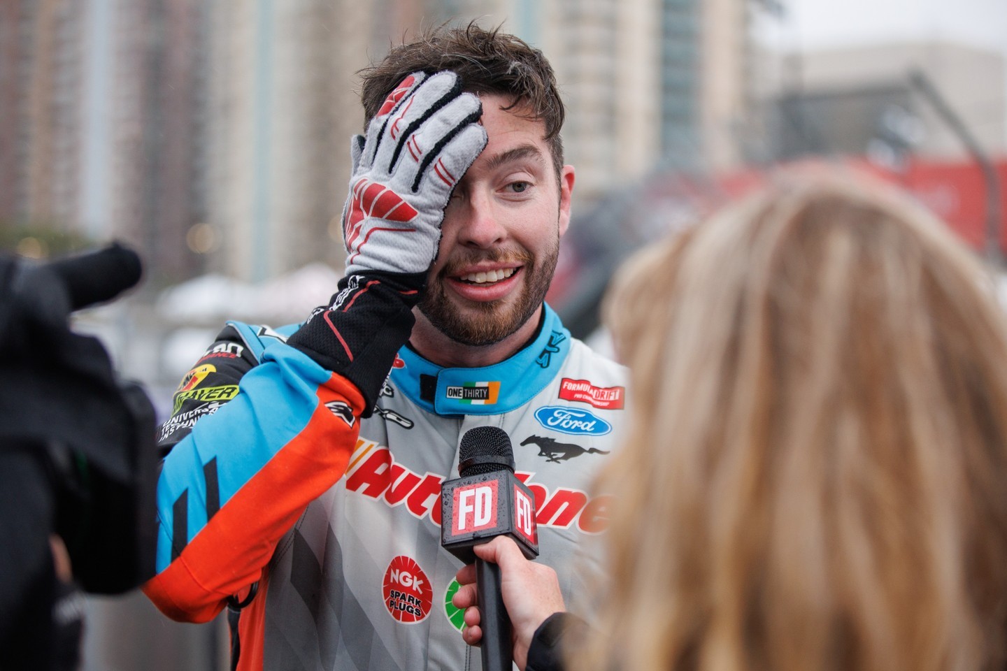 This moment. ️ No better way to start off a new season for the 3x Champ @JamesDeane130, who celebrates his first FD victory since the St Louis 2019.

@SimenOlsenDrifting's second place in Long Beach equaled his best result in New Jersey last year and confirms he continues to be a major title threat.