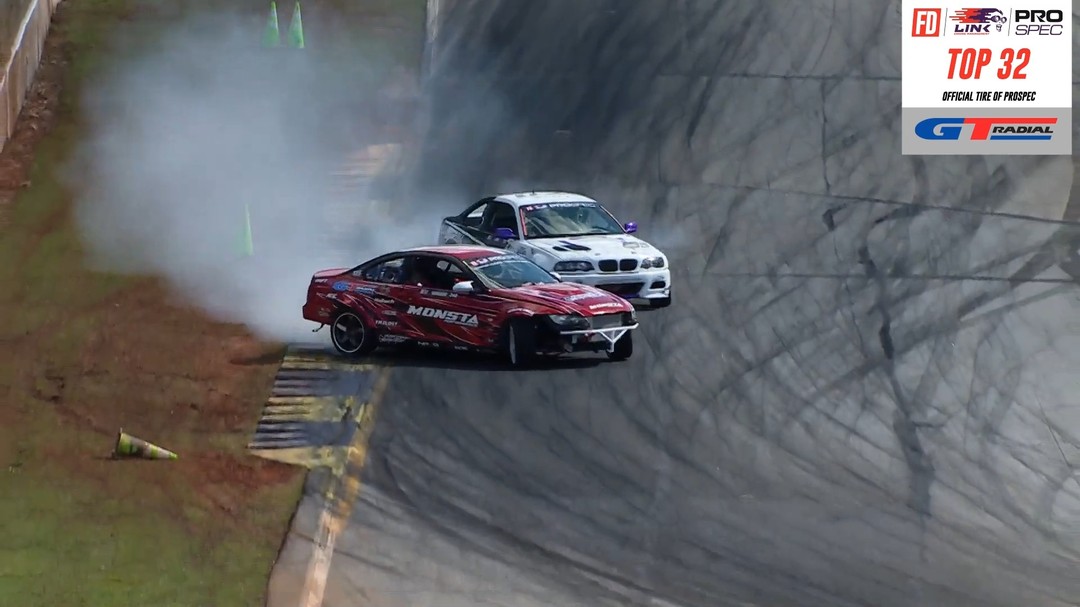 @leebird_rb vs @joshlovesdrifting in the PROSPEC Top 32 in Atlanta 

Presented by @GTRadialUSA