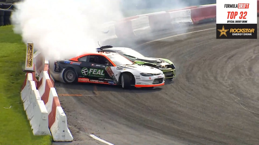 Rocket ship  @OdiDrift leading @JoaoBarion in the St. Louis Top 32

Presented by @RockstarEnergy