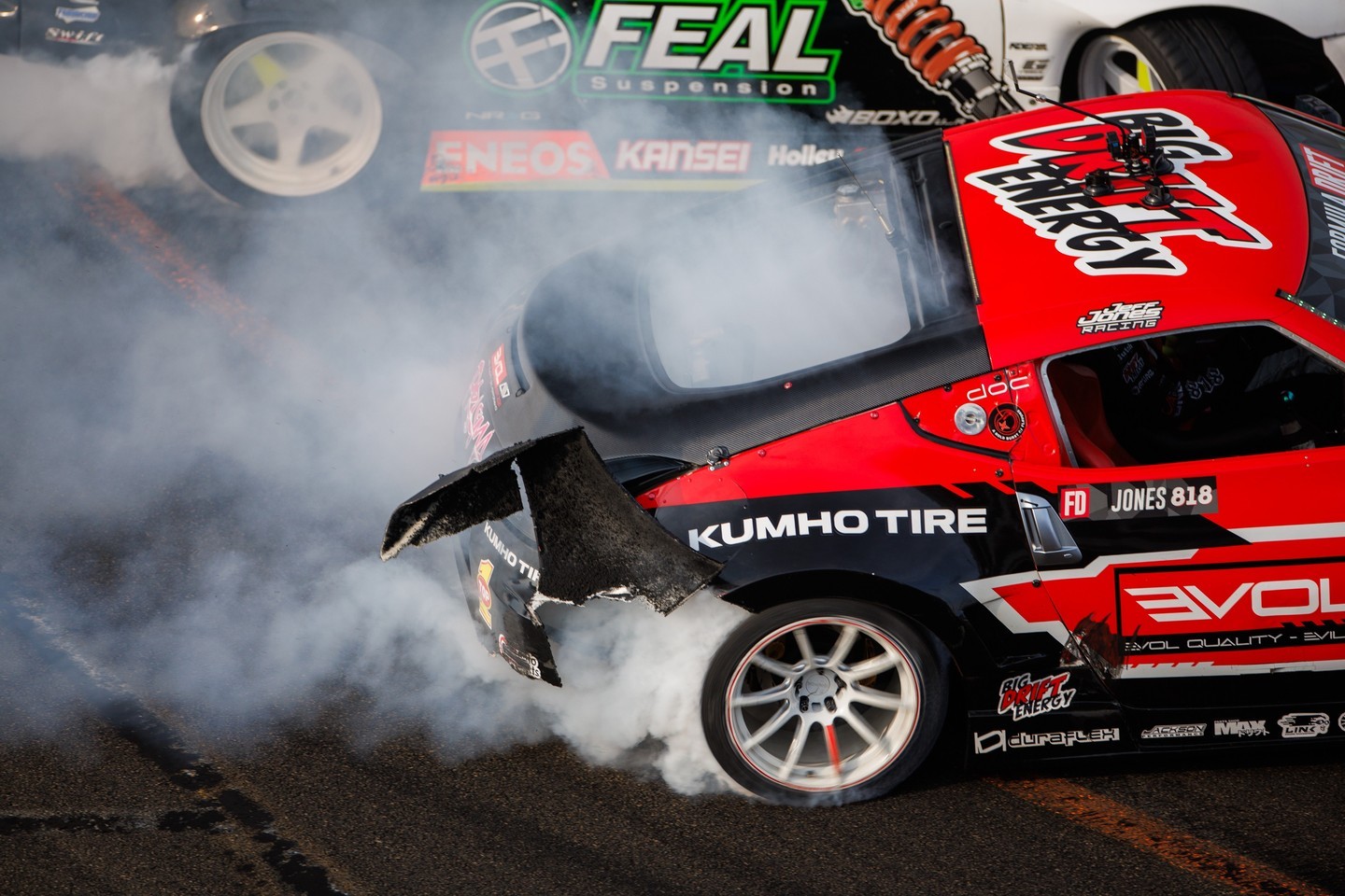 Smoke trails
@JeffJonesRacing | @KumhoTireUSA